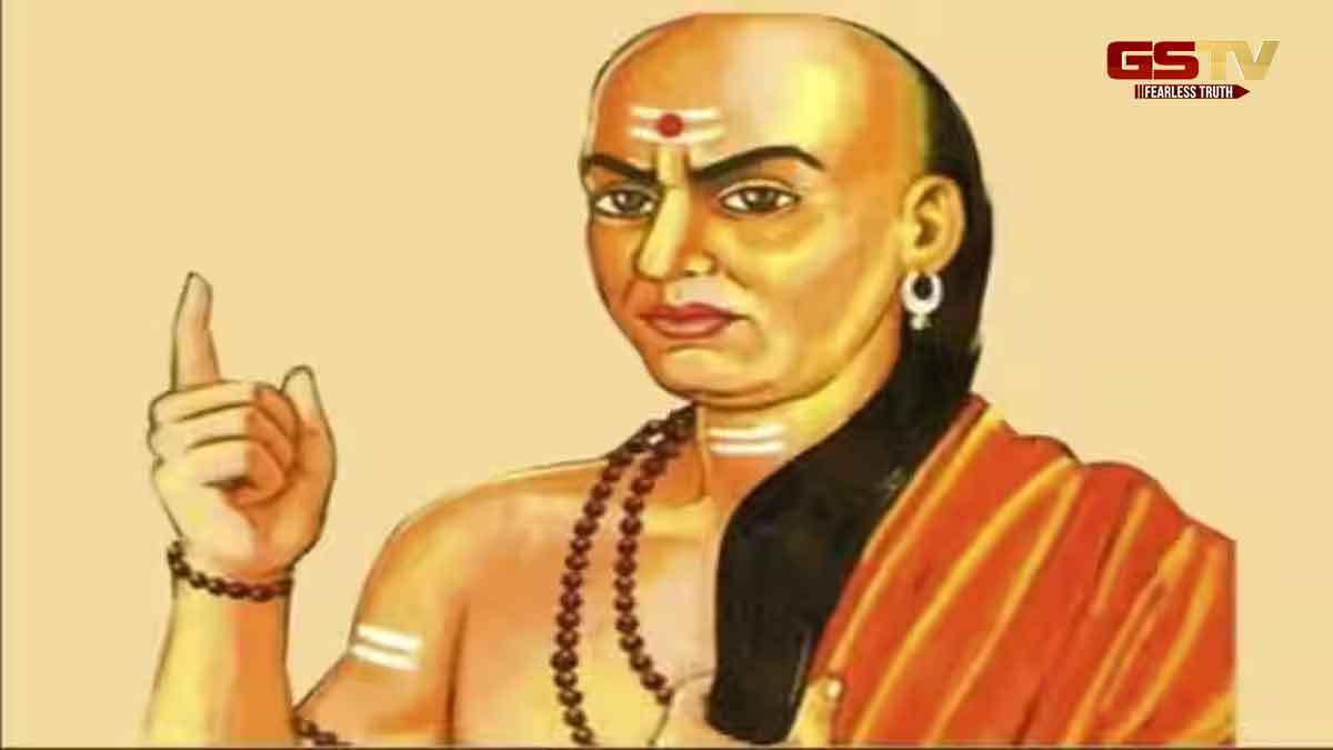 ચાણક્ય અનુસાર સવારે ઉઠ્યા પછી આ કામ કરવું જોઈએ, ખરાબ બાબતો થઈ જશે દૂર