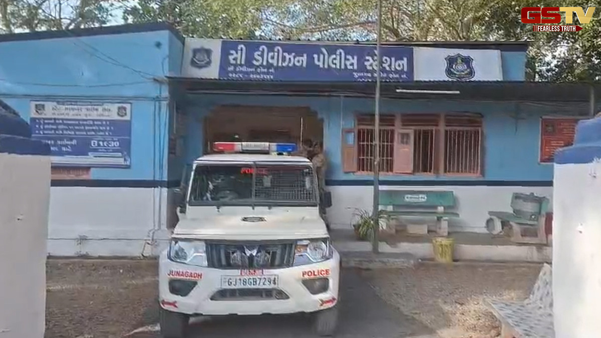 જુનાગઢમાં ફરાર આરોપીને પકડવા જતાં PI સાથે ઝપાઝપી, 8 સામે ફરિયાદ