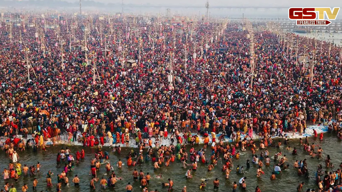 પ્રયાગરાજ: સંગમ તટ પર શ્રદ્ધાળુઓનો મહાકુંભ, એક કરોડ લોકોએ કર્યું અમૃત સ્નાન