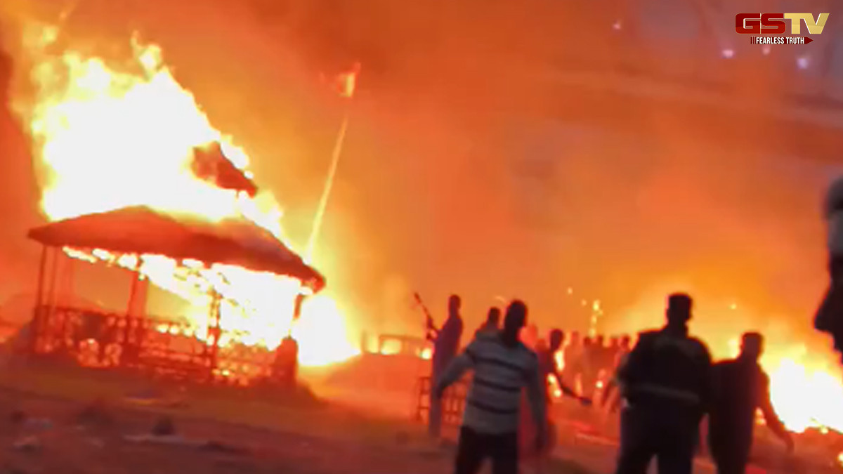 VIDEO: મહાકુંભ મેળામાં ચોથી વાર લાગી આગ, અનેક પંડાલો બળીને થયા ખાખ