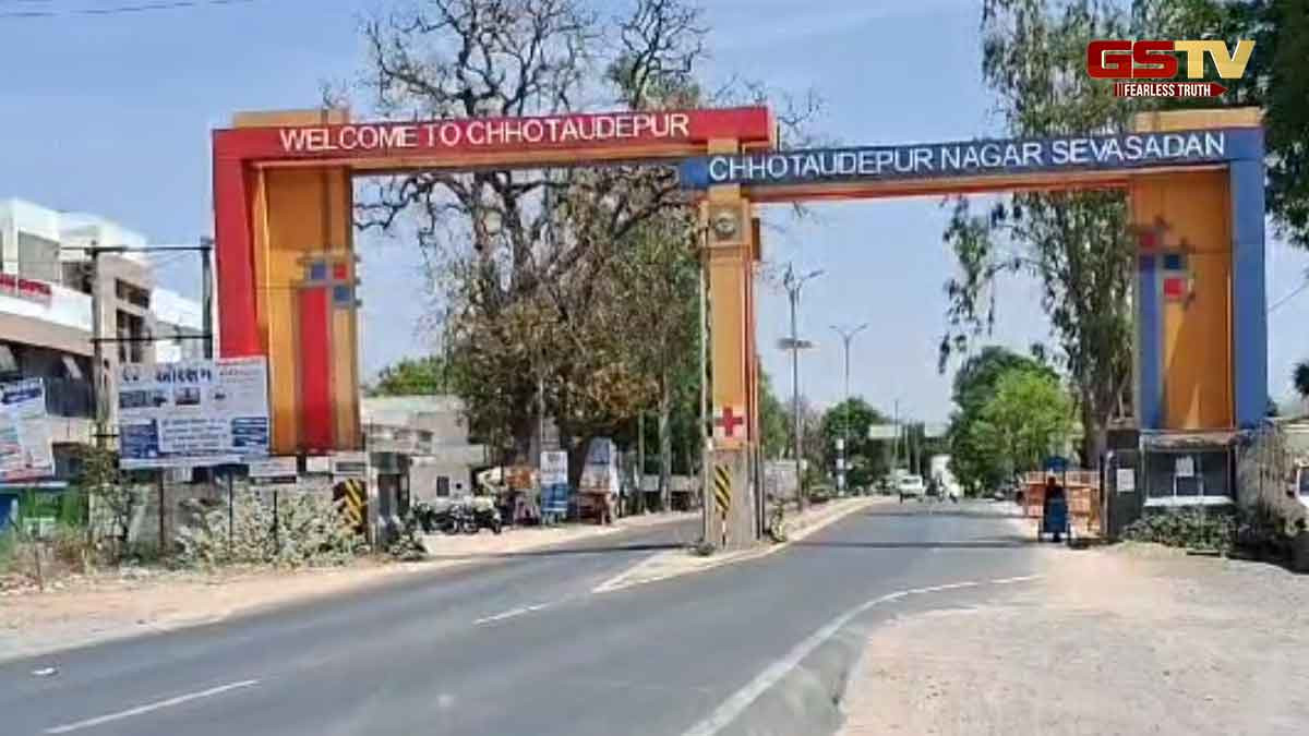 છોટાઉદેપુર નગરપાલિકામાં બોર્ડ બનાવવા ભાજપે વડોદરાથી દોડાવ્યા નેતા, અપક્ષ-સમાજવાદી પાર્ટી તરફ દોડાવી નજર 