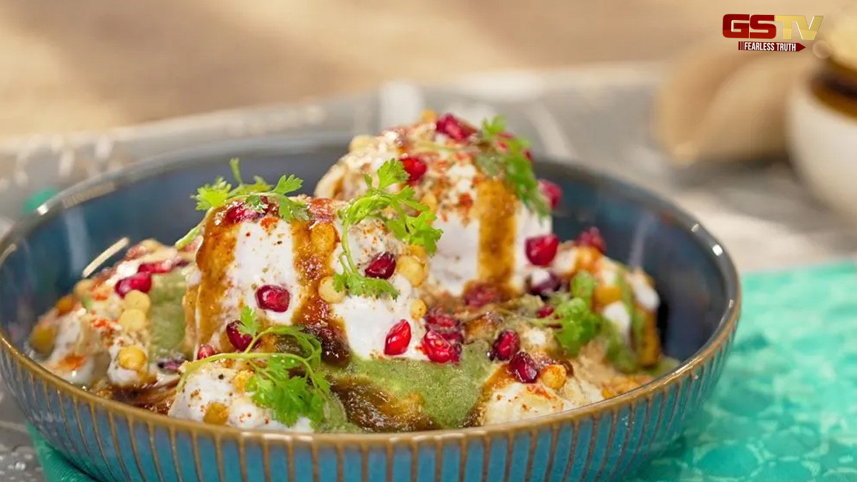 Recipe : તેલ વગર જ બનાવો દહીં-ભલ્લા સ્ટાઇલ પોહા ચાટ, હોળીમાં મહેમાન ખાશે તો ખુશ થઈ જશે