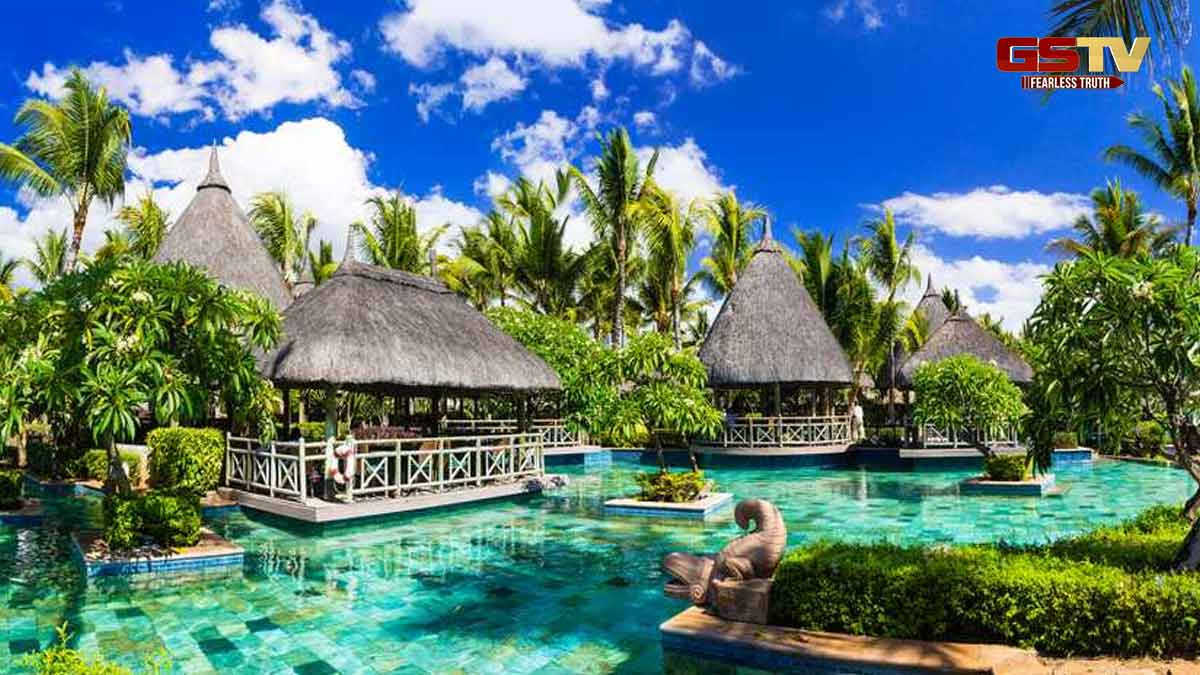 Travel Destination / મોરેશિયસમાં ફરવા માટે બેસ્ટ છે આ સ્થળો, હંમેશા યાદ રહેશે અહીંની મુલાકાત