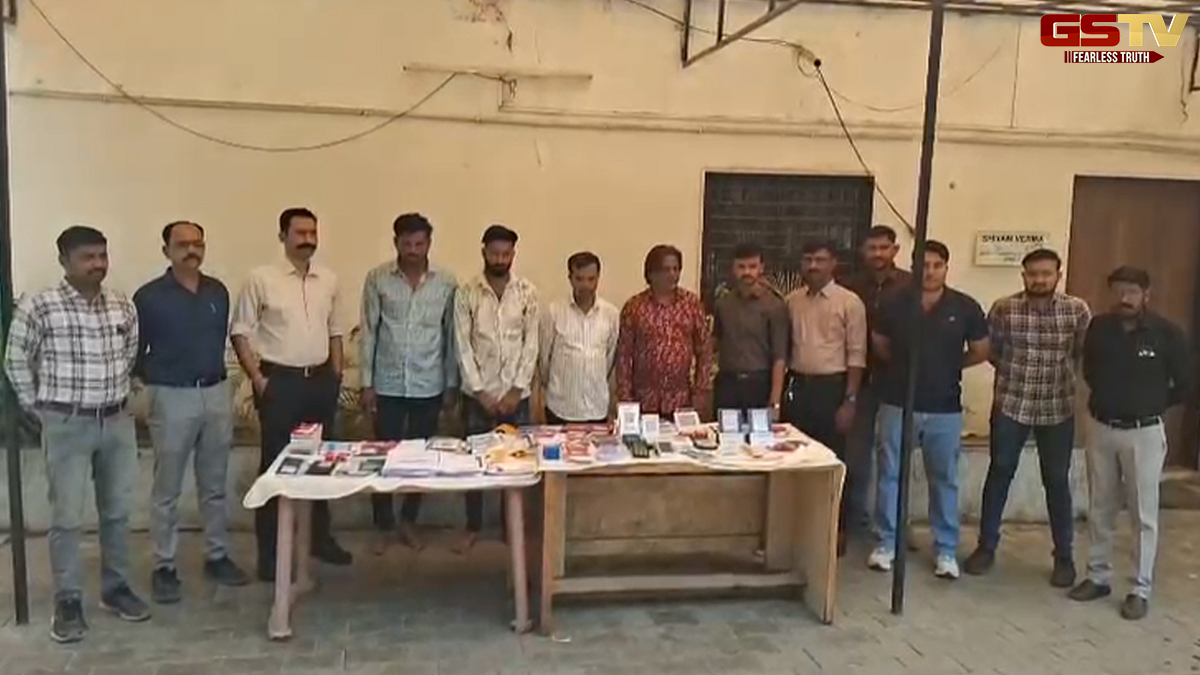 કરોડોનું કૌભાંડ આચરતી સાયબર ગેંગના 4 સભ્યોની અમદાવાદ પોલીસે કરી ધરપકડ
