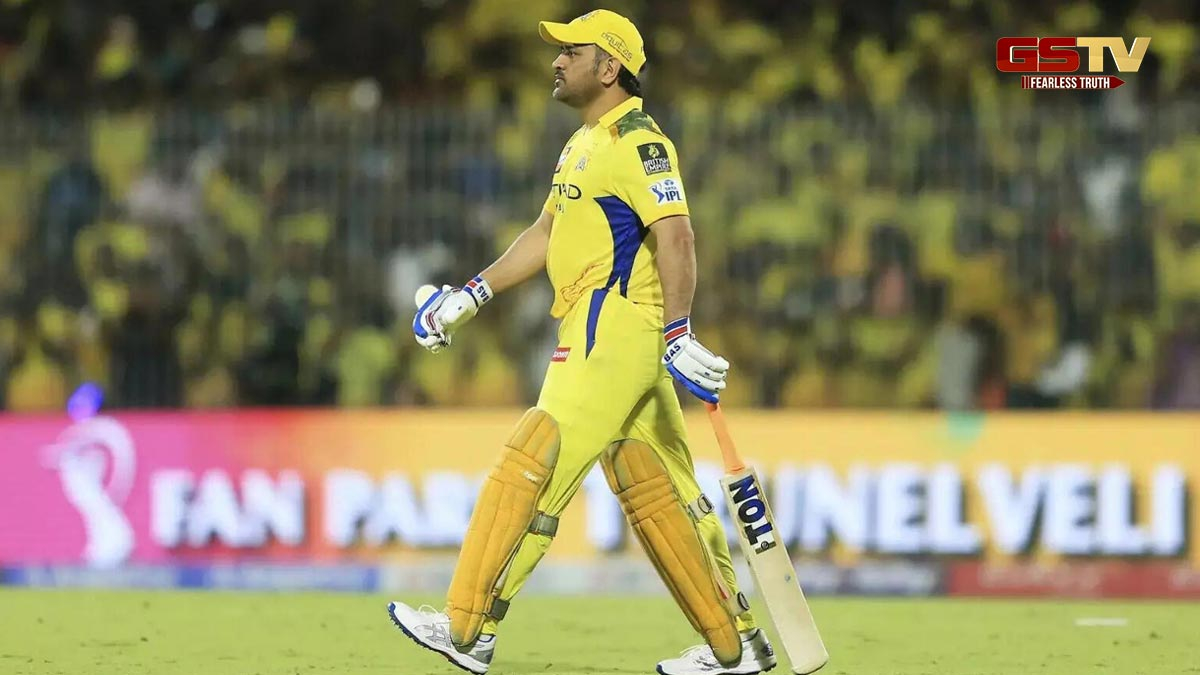 IPL 2025 / ધોનીના બેટિંગ ઓર્ડર પર CSKના કોચનો ખુલાસો, કહ્યું- 'તેના માટે 10 ઓવર સુધી...'