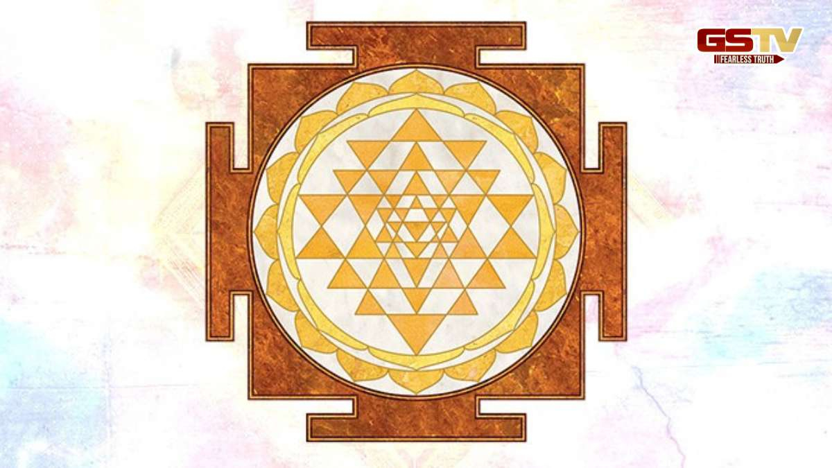 જાણો દેવી લક્ષ્મીનો ભાગ ગણાતું શ્રી યંત્ર કેવી રીતે આવ્યું અસ્તિત્વમાં, વાસ્તુ દોષો દૂર કરી આપે છે સમૃદ્ધિ