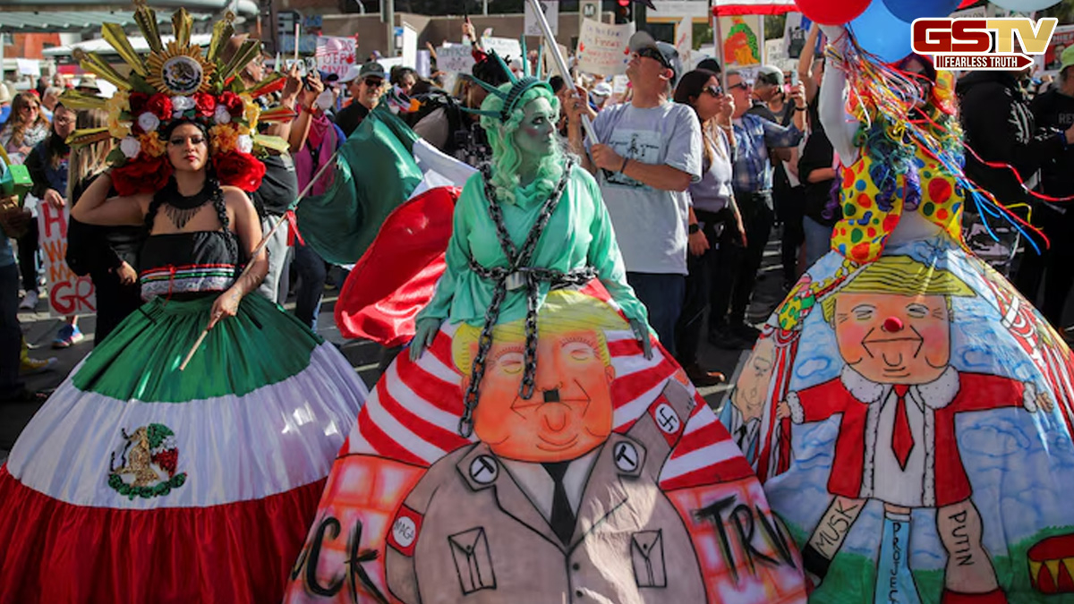 Usa 'Hands Off' Protests: પોસ્ટર્સ સાથે રસ્તા પર ઉતર્યા લોકો, રાષ્ટ્રપતિ ટ્રમ્પ અને મસ્ક સામે અમેરિકનોનો ગુસ્સો ચરમસીમાએ