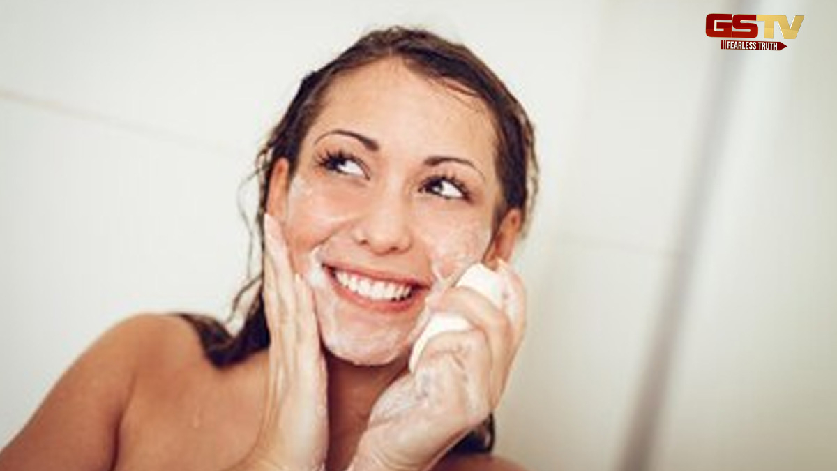 Soap Side Effect: સાબુથી ચહેરો ધોવ છો તો થઈ જજો સાવધાન, જાણો ફેશ પર કેવી થાય છે આડઅસર