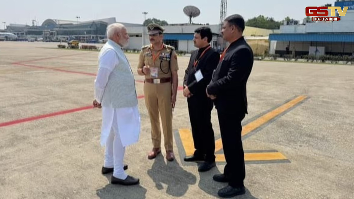 વારાણસી ઉતરતા જ PM મોદીએ અધિકારીઓનો લીધો ક્લાસ, જાણો શું છે કારણ