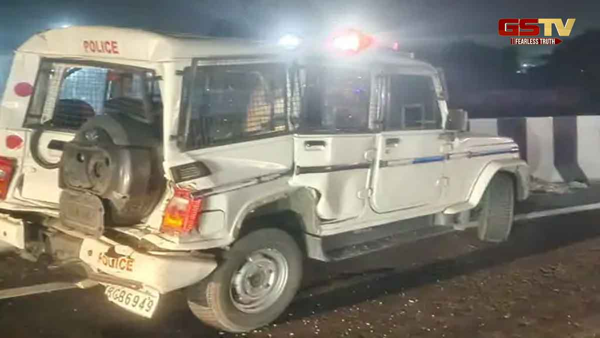 Surat News: કામરેજ નજીક ત્રિપલ અકસ્માત; પોલીસની PCR વાનને ટ્રકે અડફેટે લેતા એકનું મોત, 2 પોલીસ કર્મી ઘાયલ
