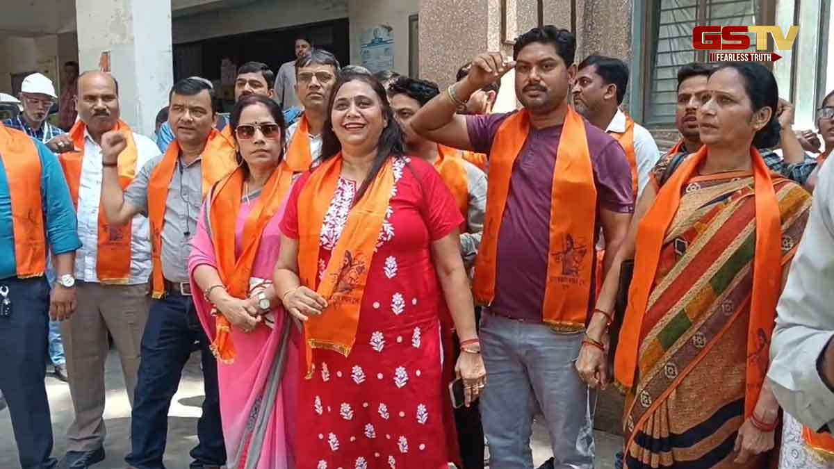Surat News: ફિલ્મ નિર્માતા અનુરાગ કશ્યપ વિરુદ્ધ બ્રાહ્મણ સમાજ આકરા પાણીએ, પોલીસ ફરિયાદની માંગ