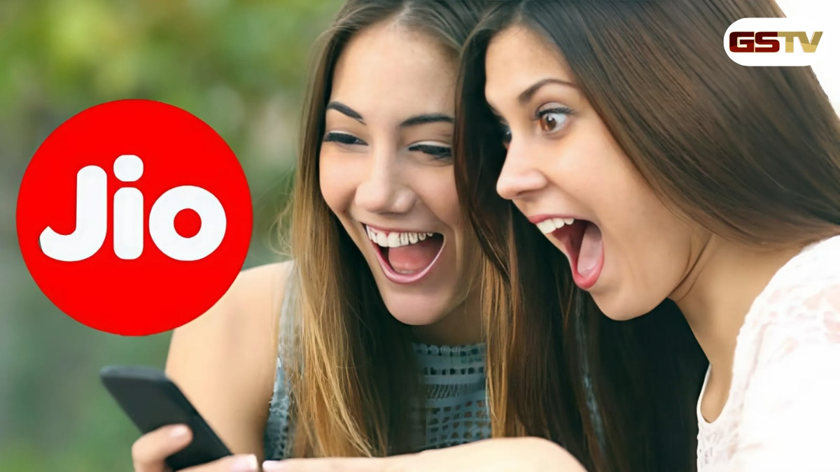 Tech News: 336 દિવસની વેલિડિટી અને કિંમત માત્ર આટલી રૂપિયા, આ છે સૌથી સસ્તો Jio Plan