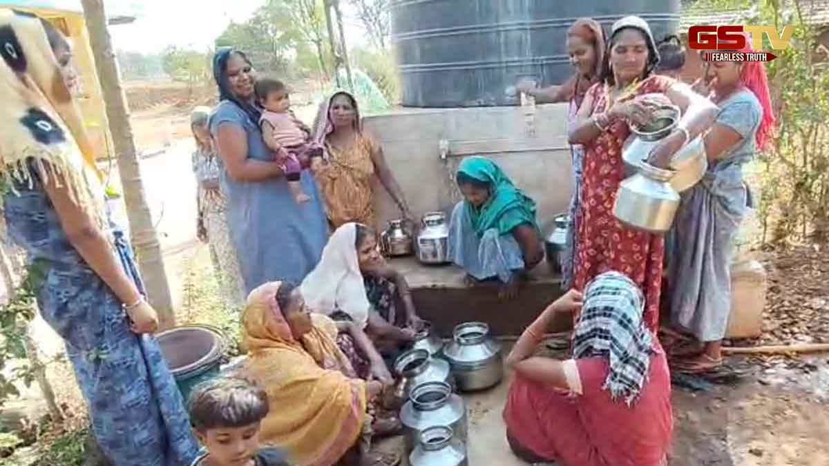 Narmada News: દેડિયાપાડાના રોઝઘાટમાં નળ શોભાના ગાઠિયા સમાન, પાણી માટે મહિલાઓની રઝળપાટ