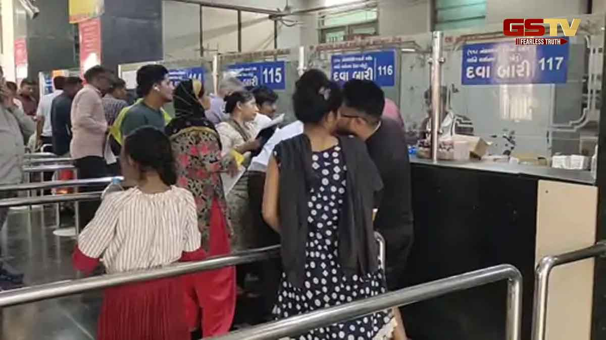 Surat News: સ્મીમેર હોસ્પિટલમાં દવાની અછત, પખવાડિયાથી સામાન્ય બીમારીઓ માટે દર્દીને ખર્ચવા પડે છે રૂપિયા