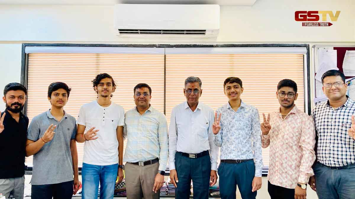 બોર્ડની પરીક્ષામાં Surati વિદ્યાર્થીઓ ઝળક્યા, IASથી લઈને MBA સહિત ડોક્ટર અને એન્જિનિયર બનવાના વ્યક્ત કર્યા સપનાં