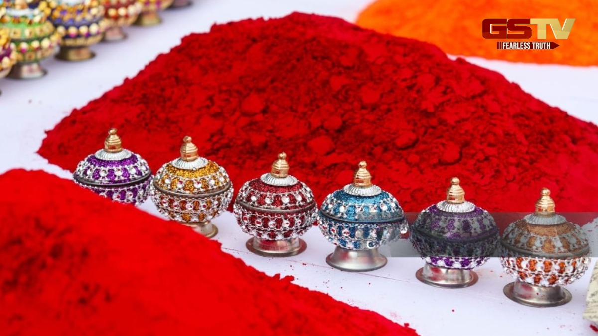 Religion: સૌથી મોટા દુશ્મનનો પણ મૂળમાંથી નાશ થશે, સિંદૂરના આ અચૂક યુક્તિઓ ખૂબ જ શક્તિશાળી