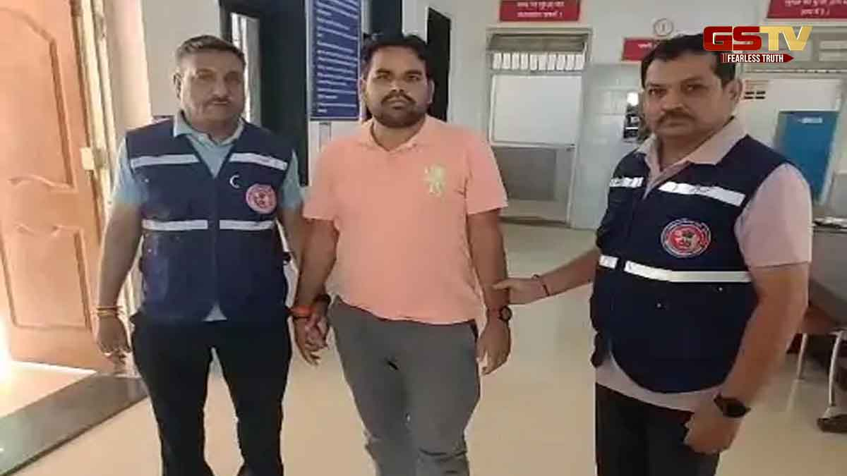 Tapi News: કેન્ટીન કોન્ટ્રાક્ટર પાસેથી લાંચ લેતા ઈ. અધિક્ષક ઝડપાયા, ધમકી આપી બે હજાર રૂપિયા માંગ્યા
