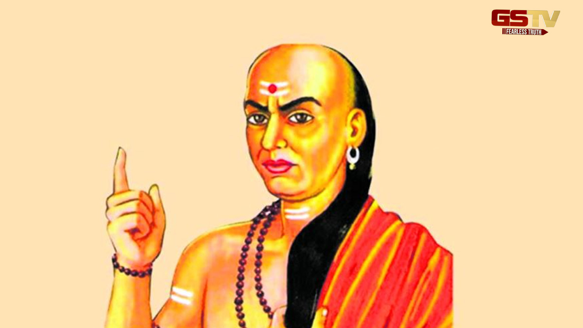 Chanakya Niti: ઘર હોય કે ઓફિસ, લોકો તમને દરેક જગ્યાએ કરશે પસંદ, બસ ટિપ્સ કરો ફોલો