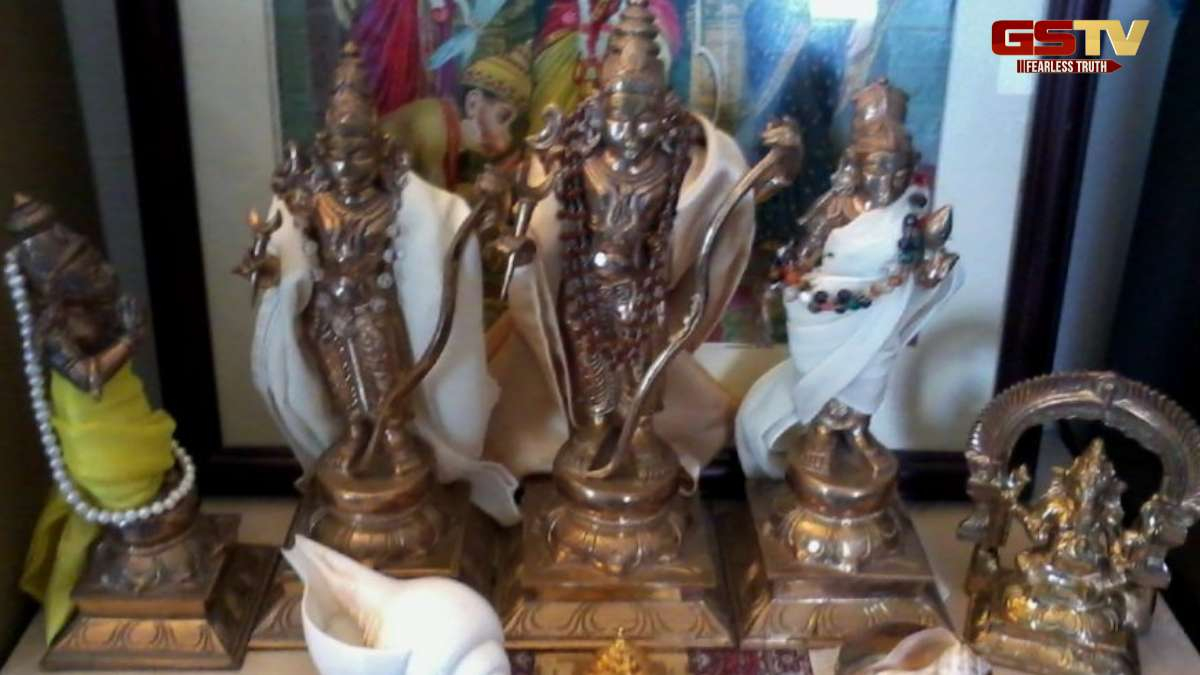 Religion : તમારા ઘરના મંદિરમાં આ દેવતાઓની જોડી એકસાથે ન રાખો, નહીં તો રહેશે અશાંતિ