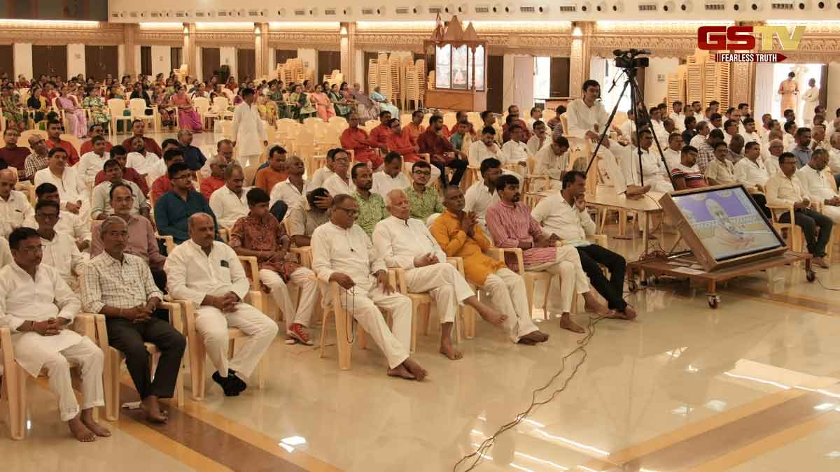 Surat News: BAPS સ્વામિનારાયણ મંદિર, બારડોલીના ૩૦ વર્ષ પૂર્ણ, ઉજવાયો ત્રિદશાબ્દી મહોત્સવ