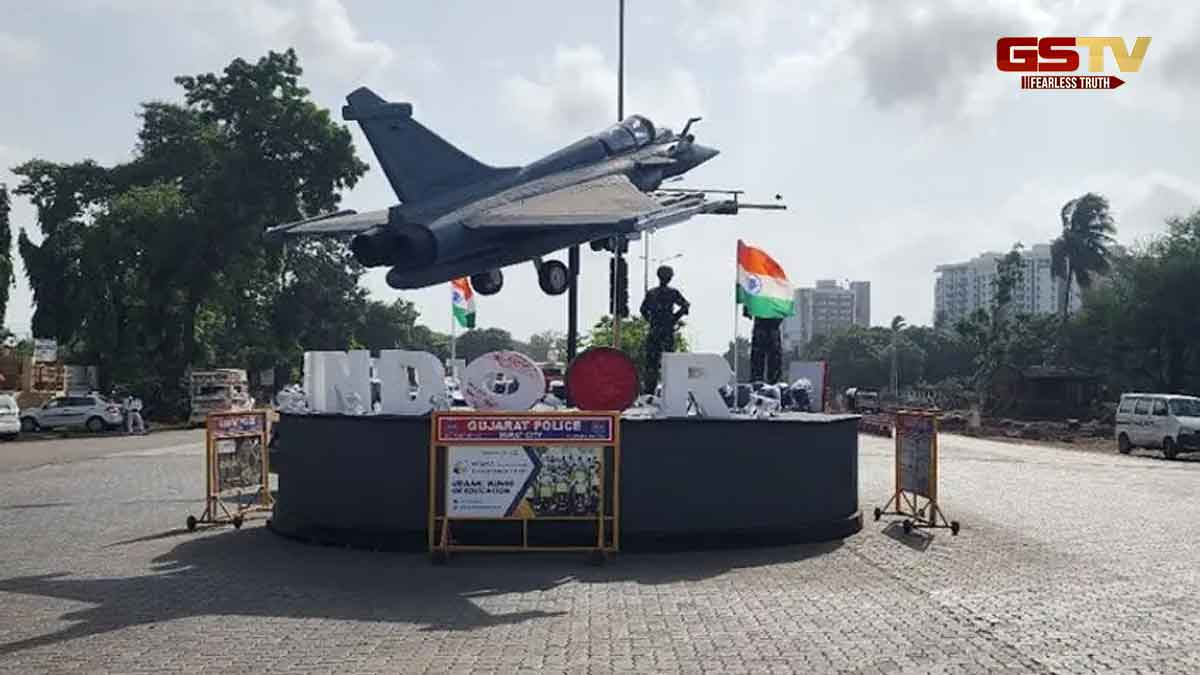 Surat News: પાલિકાની મંજૂરી વિના જ ઓપરેશન સિંદૂર સર્કલ બની ગયું, સાંસદ માગ કરતા રહી ગયા
