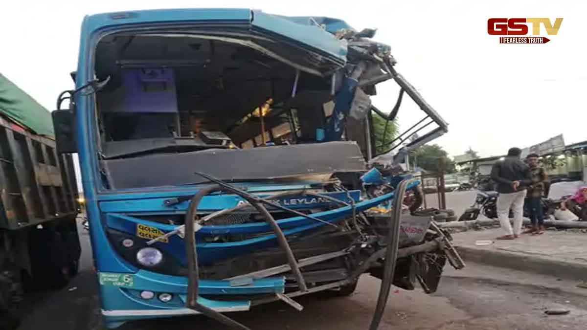 Surat News: કામરેજ નજીક અકસ્માત, રેતી ભરેલા ટ્રક સાથે ST બસમાં અથડાતા 15 મુસાફરને ઈજા