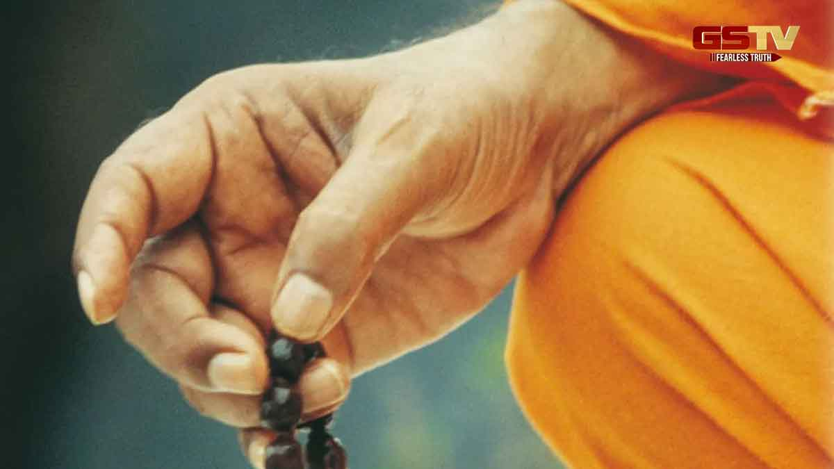 ભણવાથી લઈને કોઈ કામ કરવામાં મન નથી લાગતું? દરરોજ આ 12 મંત્રોનો કરો જાપ, પછી જુઓ બદલાવ...