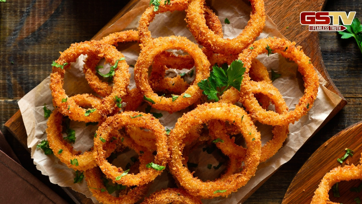 Recipe / આ સરળ રીતથી ઘરે બનાવો ક્રિસ્પી ઓનિયન રિંગ્સ, ચા સાથે અદ્ભુત લાગશે તેનો સ્વાદ