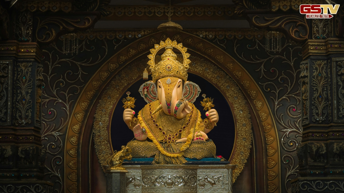 Religion: શ્રી ગણેશાષ્ટકમનો પાઠ કરતી વખતે આ 8 ભૂલો ટાળો, નહીં તો લાભને બદલે થઈ શકે છે નુકસાન 