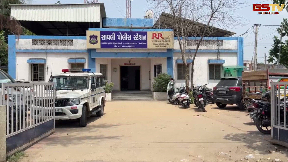 Vadodaraના સાવલીમાં ઝાડ ઉપરથી લટકતી હાલતમાં યુવકનો મૃતદેહ મળી આવ્યો, પોલીસ તપાસ શરુ