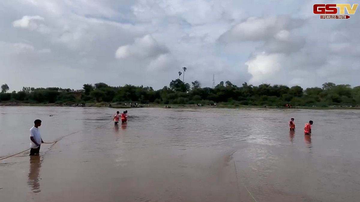 Gujaratમાં ડૂબવાની 2 ઘટના: દાહોદમાં ગઈકાલે પાનમ નદીમાં તણાયેલા યુવકની શોધખોળ હજુ ચાલુ