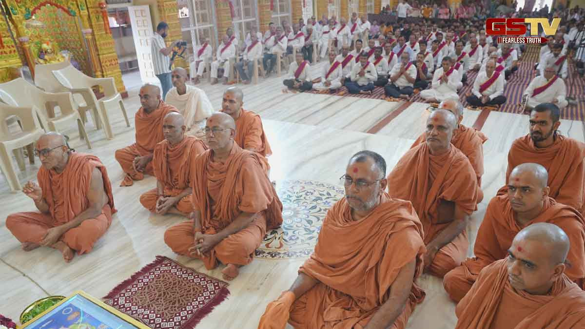 Surat News: ગુરુકુલમાં શ્રાવણમાસમાં ભક્તિ પર્વનો પ્રારંભ, દરરોજ સવા લાખ મંત્રલેખનથી સાથે થશે જળાભિષેક