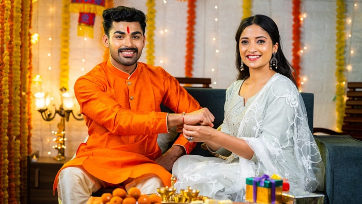 રક્ષાબંધન પર ફક્ત ભેટ નહીં પણ બહેનને તેના ભાઈ પાસેથી આ 5 ખાસ વચનોની હોય છે અપેક્ષાઓ