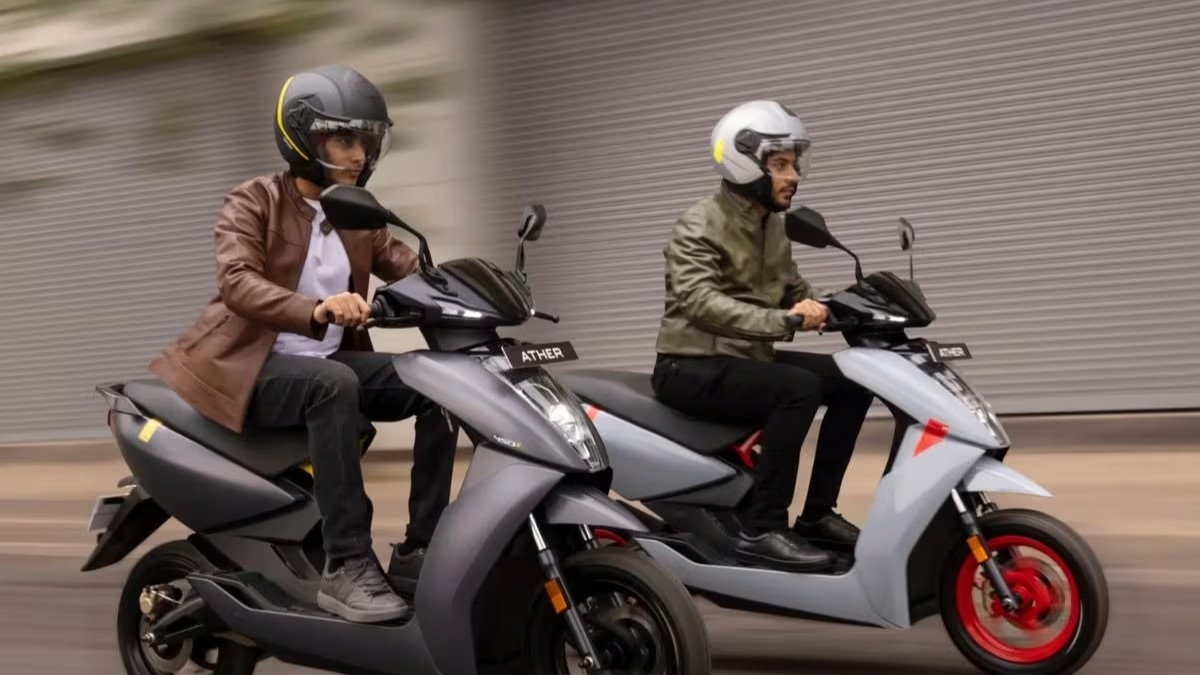 Auto News : ટોપ સ્પીડવાળું નવું ઈ-સ્કૂટર લોન્ચ, જાણો તેની કિંમત અને અદ્યતન ફીચર્સ