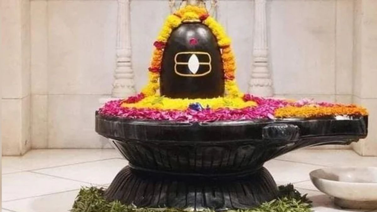 Religion: શિવલિંગની પહેલા પૂજા ન કરો, જાણો અંતમાં કરવાનો નિયમ