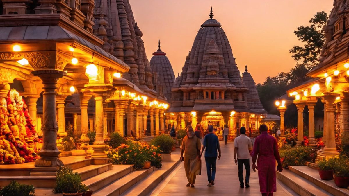Religion: આ મંદિરોની મુલાકાત લીધા વિના વૃંદાવનની યાત્રા છે અધૂરી, જન્માષ્ટમી પર કરો આયોજન