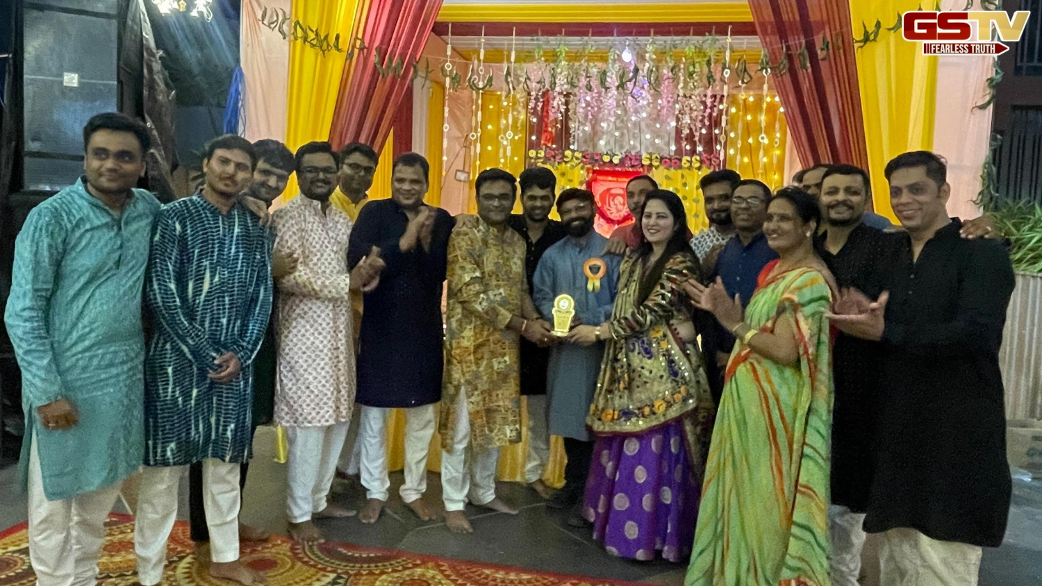 Ahemdabad News: ટ્રાઇડન્ટ એલેન્ઝામાં યોજાયો વેશભૂષા કાર્યક્રમ, એચઆરએફઆઈ દ્વારા કરવામાં આવ્યું યુવા મંડળનું સન્માન