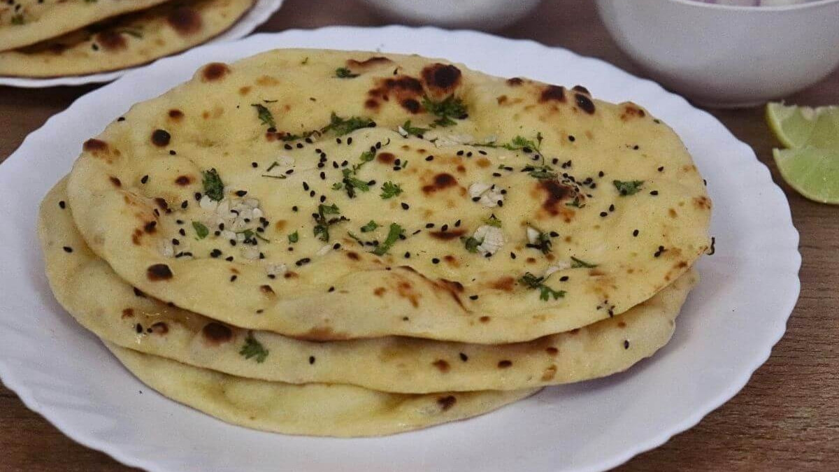 Recipe / તંદૂર વગર ઘરે બનાવો ઢાબા સ્ટાઇલ નાન, તેને ચાખીને બધા કરશે તમારા વખાણ
