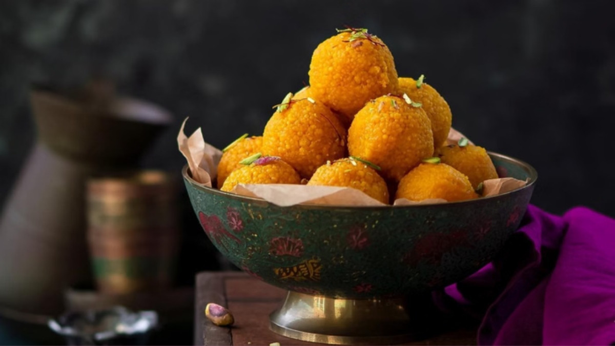 Recipe : ધનતેરસ પર ઘરે જ બનાવો બજાર જેવા મોતીચૂરના લાડુ, નોંધી લો સરળ રેસિપી