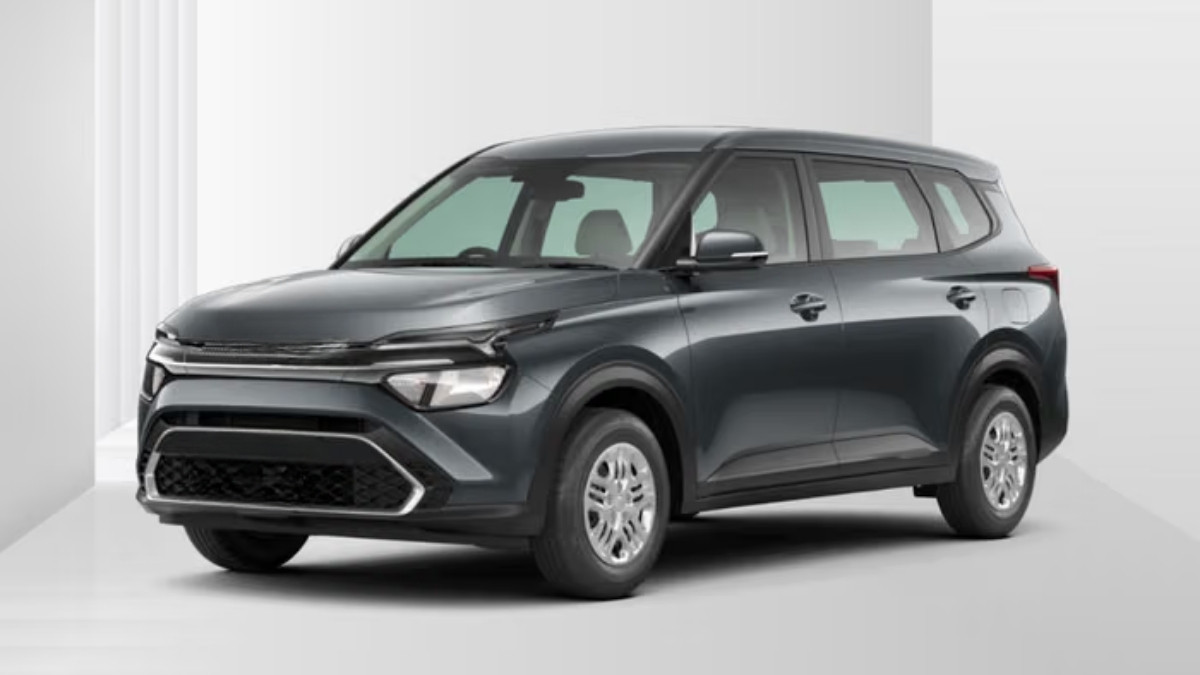 Auto News: 7-સીટર કાર CNG વર્ઝનમાં લોન્ચ, જાણો આ ગાડીની કિંમત અને અદ્દભૂત ફીચર્સ