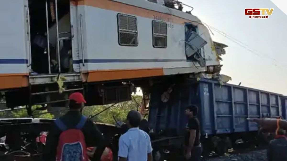 VIDEO: છત્તીસગઢમાં માલગાડી ઉપર ચડી ગઈ પેસેન્જર ટ્રેન, અકસ્માતમાં 6ના મોત- અનેક ઘાયલ