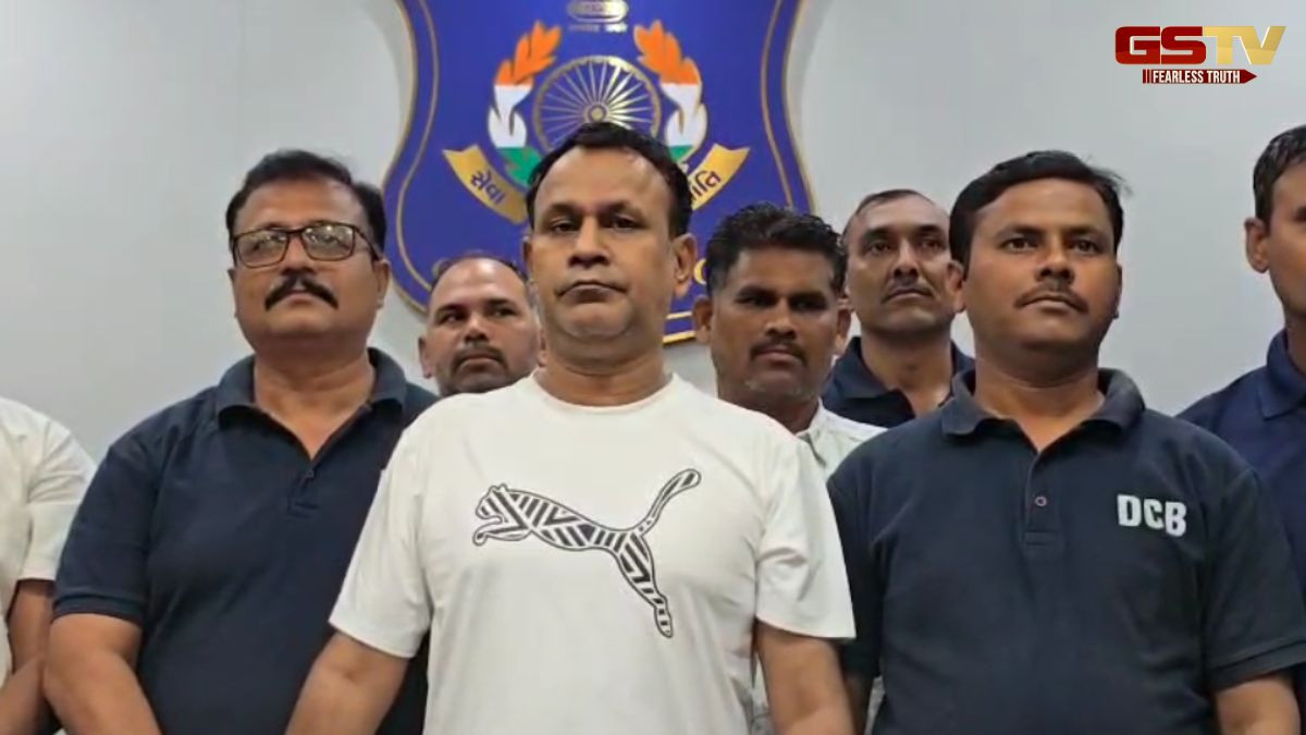 Surat airport પર 1.41 કરોડના હાઈબ્રિડ ગાંજા સાથે એક શખ્સની ધરપકડ, અગાઉ આરોપીની પત્ની પણ આ કેસમાં પકડાઈ હતી