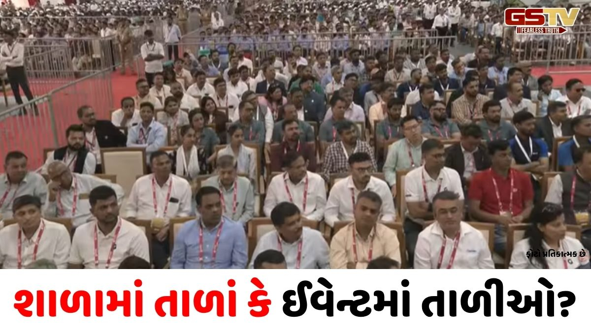 બનાસકાંઠામાં 14 તાલુકાના 1800 શિક્ષિકાઓને ફરજિયાત PMના કાર્યક્રમમાં હાજર રાખવા આદેશ, DEOના પરિપત્રથી વિવાદ