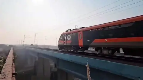 VIDEO: મુસાફરો માટે રાહતના સમાચાર! 15 જુલાઈ સુધી રેલવેની 18,262 સ્પેશિયલ ટ્રીપ, પશ્ચિમ રેલવેમાં પણ દોડશે વધારાની ટ્રેન