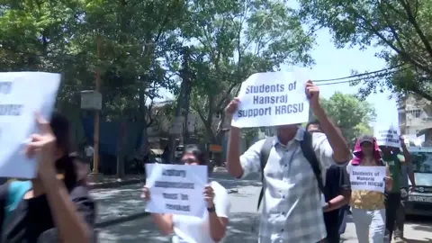 VIDEO: દિલ્હીમાં કોલેજ ફેસ્ટિવલ દરમિયાન હિંસા-ગેરવર્તનની ઘટનાઓ બાદ પોલીસે કરી કાર્યવાહી, 30 વિદ્યાર્થીઓ સસ્પેન્ડ!