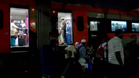 VIDEO: પાટા પરથી ઉતરી ગયો વંદે ભારત એક્સપ્રેસનો કોચ, સદ્દનસીબે મુસાફર સુરક્ષિત રહ્યા