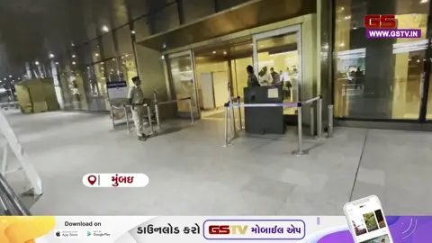 VIDEO: શુભમન ગિલ મુંબઈ એરપોર્ટ પર સ્પોટ થયો, સેલ્ફી લેવા ફેન્સની લાગી ભીડ