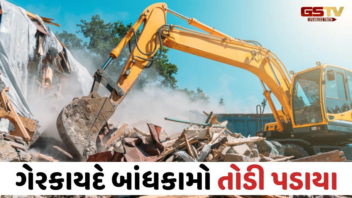 VIDEO: વટવા વોર્ડમાં ગેરકાયદે બાંધકામો પર ચાલ્યું તંત્રનું બુલડોઝર, 20થી વધુ દુકાનો તોડી પડાઈ
