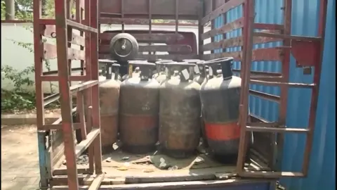 VIDEO: ઓગસ્ટના પહેલા જ દિવસે ખુશખબર:  LPG સિલિન્ડર ₹200થી વધુ સસ્તો, જાણો નવા દરો