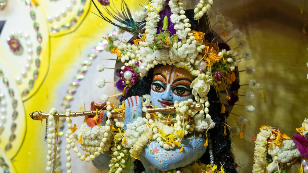 સંતાન પ્રાપ્તિ માટે જન્માષ્ટમી પર આ ઉપાય કરો, ખાલી ખોળો ભરાઈ જશે